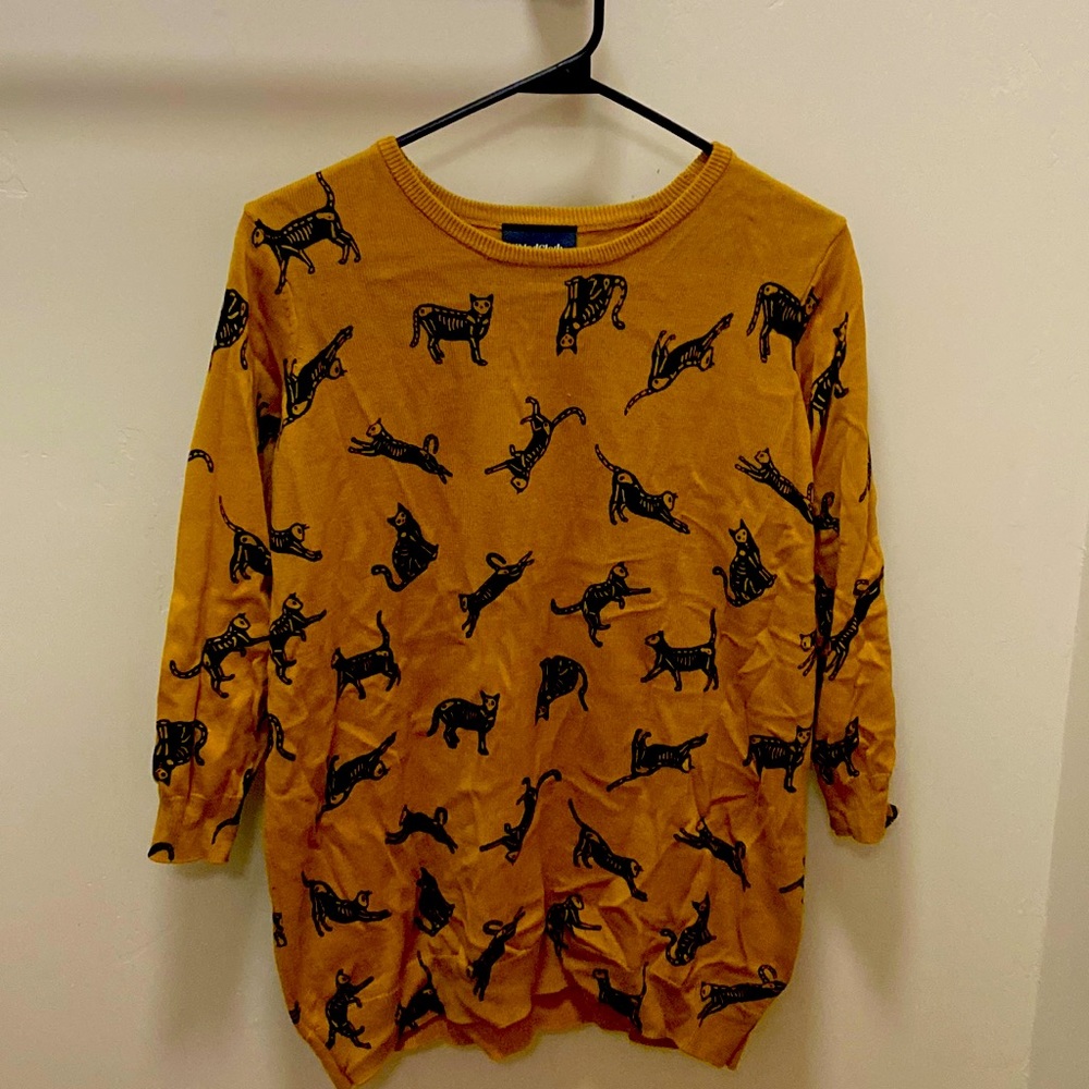ModCloth Spooky cat sweater size large